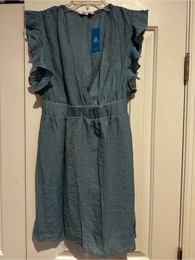 Cupshe Slate Blue Lightweight Top